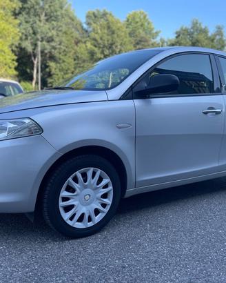 Lancia Ypsilon 1.2 69 CV 5 porte*Neopatentati*Solo