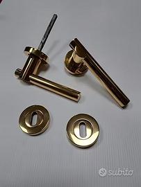 Maniglia ottone lucido Mariani