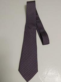 Cravatta bordeaux-blu con trama a nodi, pura seta