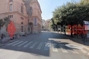 Salerno centro- ampia soluzione