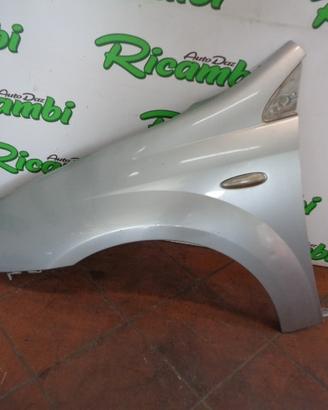 PARAFANGO ANTERIORE SINISTRO FIAT CROMA 2005