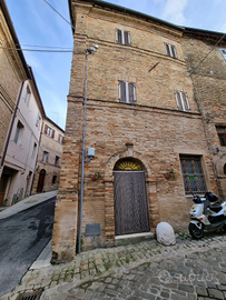 Casa indipendente cielo-terra in centro