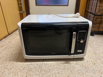 Forno a microonde whirpool non funzionante