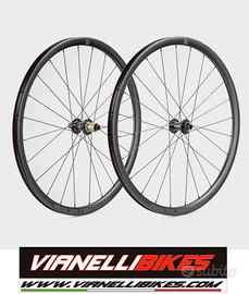 RUOTE GRAVEL GIPIEMME 825 DISC 30 MM