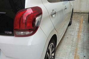 Peugeot 108 - 1.0 benzina- allestimento Allure Top