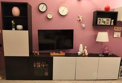 Parete soggiorno Ikea