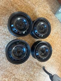 Cerchi in ferro R15 per Kia Venga e compatibili