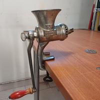 Tritacarne manuale Beatrice Harper 3181