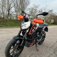 KTM Duke 125 ABS