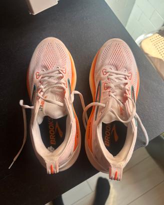 Brooks glycerine 22 gts numero 42