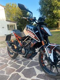 KTM Duke 125