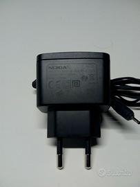 Caricabatterie da rete fissa per cellulari vintage