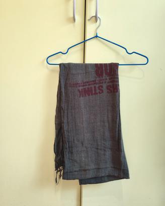 Sciarpa verde militare stampa vintage grunge