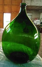 damigiane e bottiglie vintage da arredo