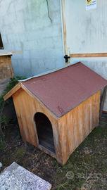 cuccia casetta in legno per cani