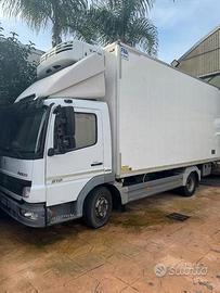 Mercedes atego 818 frigo ganciera atp e braccio gr