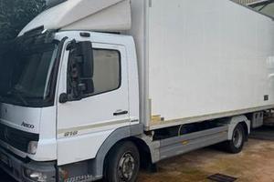 Mercedes atego 818 frigo ganciera atp e braccio gr