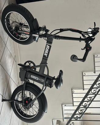 BMX bicicletta elettrica