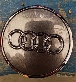 COPRIMOZZO ORIGINALE AUDI 