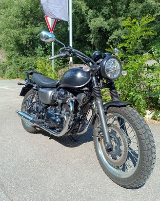 Kawasaki W800 Street