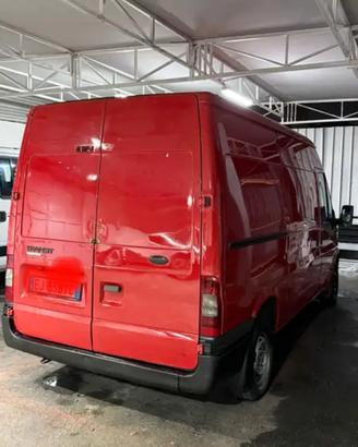 Noleggio furgone con autista 120€
