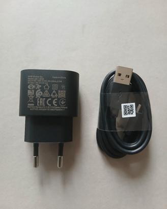 Caricabatteria USB originale Nokia + cavo dati 