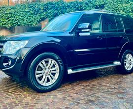 PAJERO 3.2 200 cv 7 Posti