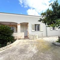 CASA INDIPENDENTE A LATIANO