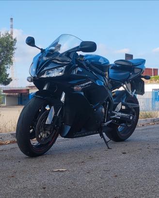 Honda CBR 1000 RR 