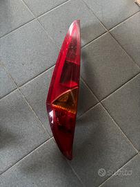 Faro posteriore sx fiat punto 188 1 serie
