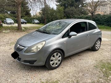 Opel Corsa 1.2 80CV 3 porte GPL-TECH Club