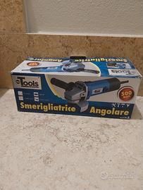 Smerigliatrice angolare