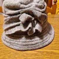 Cappello elegante da sera di Complit