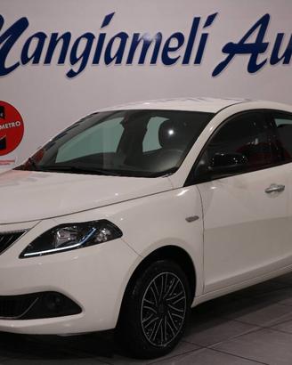 Lancia Ypsilon III 1.0 firefly hybrid Gold s&s 70c