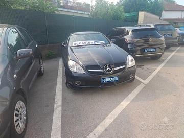 SLK CABRIO AUTOMATICA ICONICA.s
