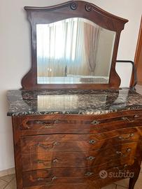 cassettiera con doecchio e piano in marmo