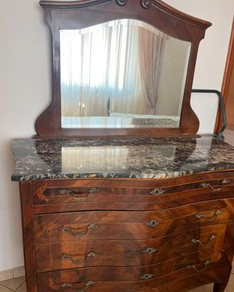 cassettiera con doecchio e piano in marmo