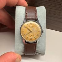 Universal Genève Vintage Cal. 258 – 31 mm