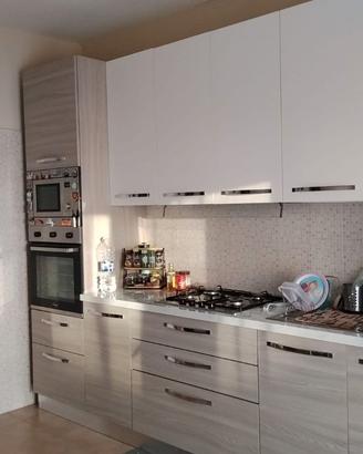 👉 Cucina moderna 3,50 mt bianco/rovere