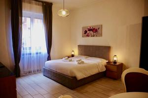 Monolocale fronte Ospedale: WiFi, SmartTV, Clima