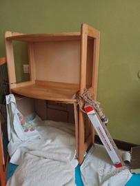Mobiletto in legno