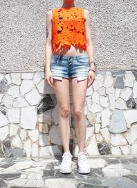 Canotta con fiori  trasparenze donna