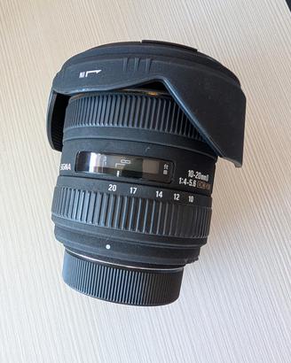 Sigma 10-20mm f/4-5.6 EX DC HSM  per Nikon