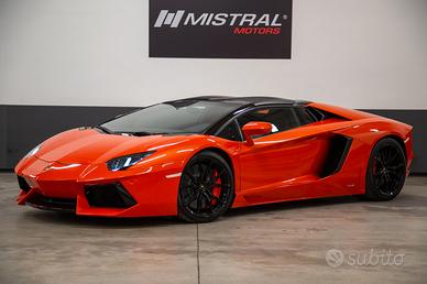 Lamborghini Aventador 6.5 V12 LP700-4 Roadster