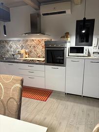 Casa indipendente su 4 livelli nel centro storico