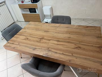 Tavolo allungabile rovere e bianco e 4 poltrone