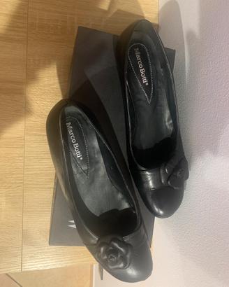 Usate poco scarpe in pelle di Marco Botti Tg39