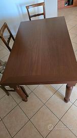 Tavola più sedie sala/cucina