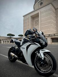 CBR 1000 RR