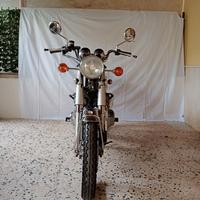 Moto Honda 350 FOUR